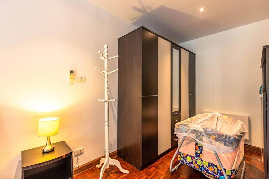 4 Bedroom Townhouse In Great Location! HHQ Exterior foto